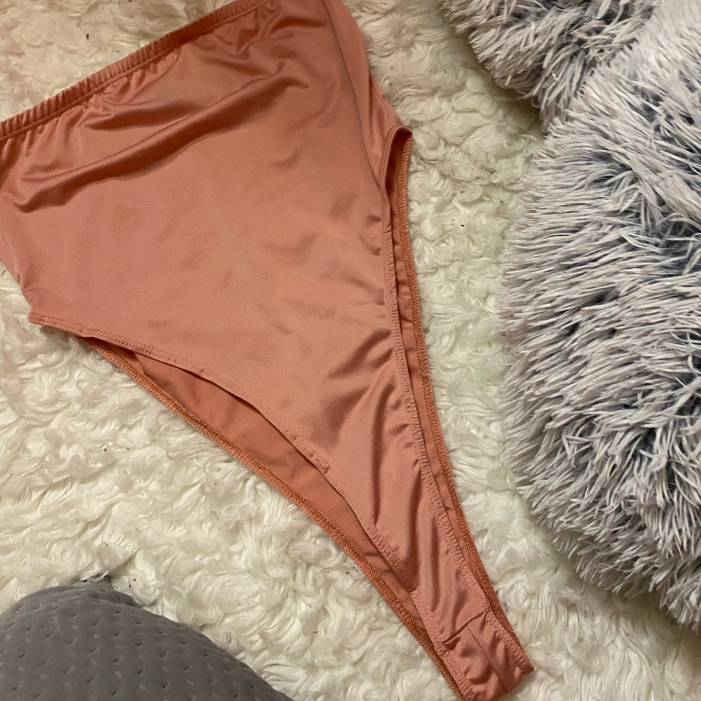High Side Strapless Bodysuit